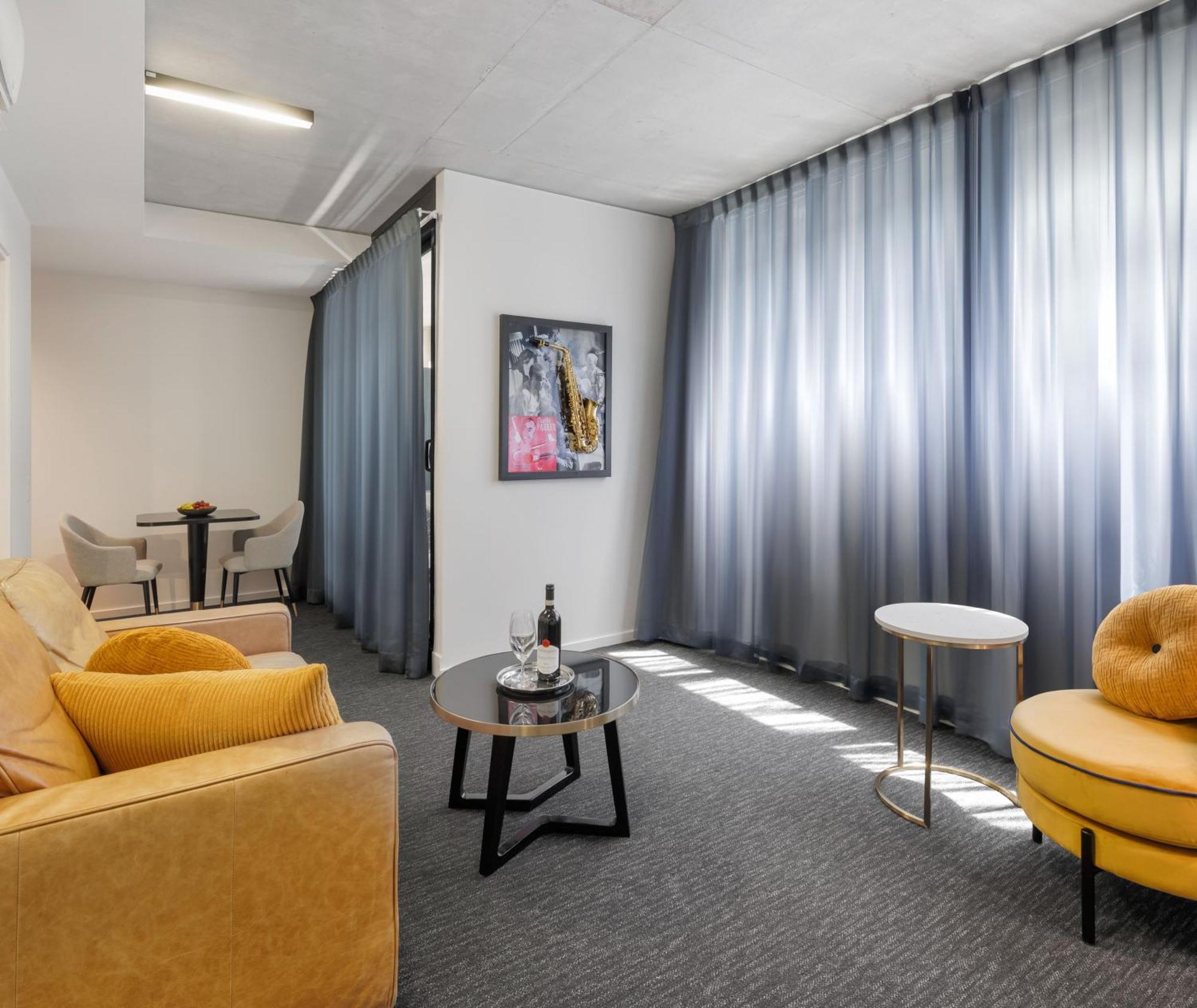 Oaks Melbourne St Kilda Road Hotel מראה חיצוני תמונה