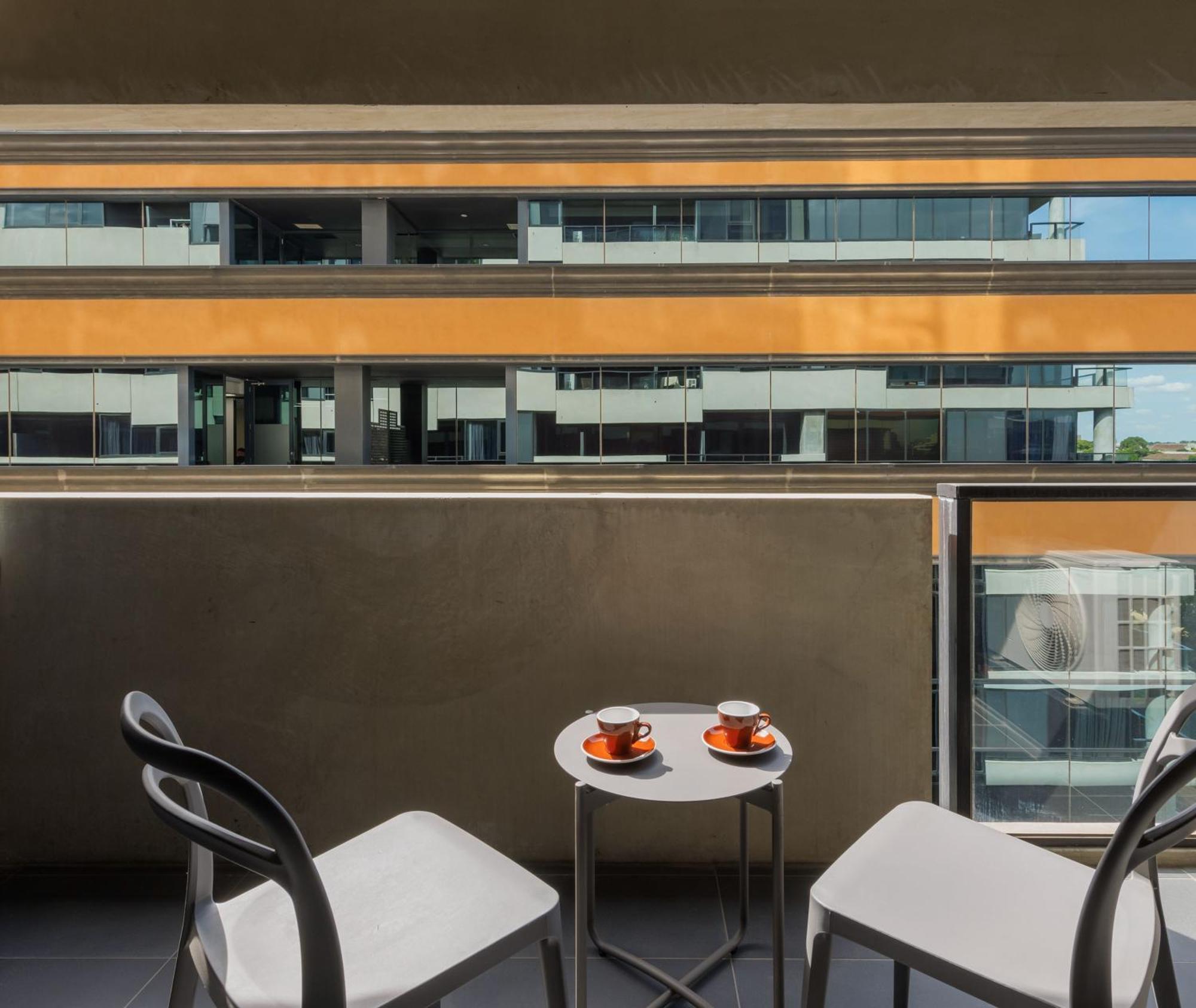 Oaks Melbourne St Kilda Road Hotel מראה חיצוני תמונה