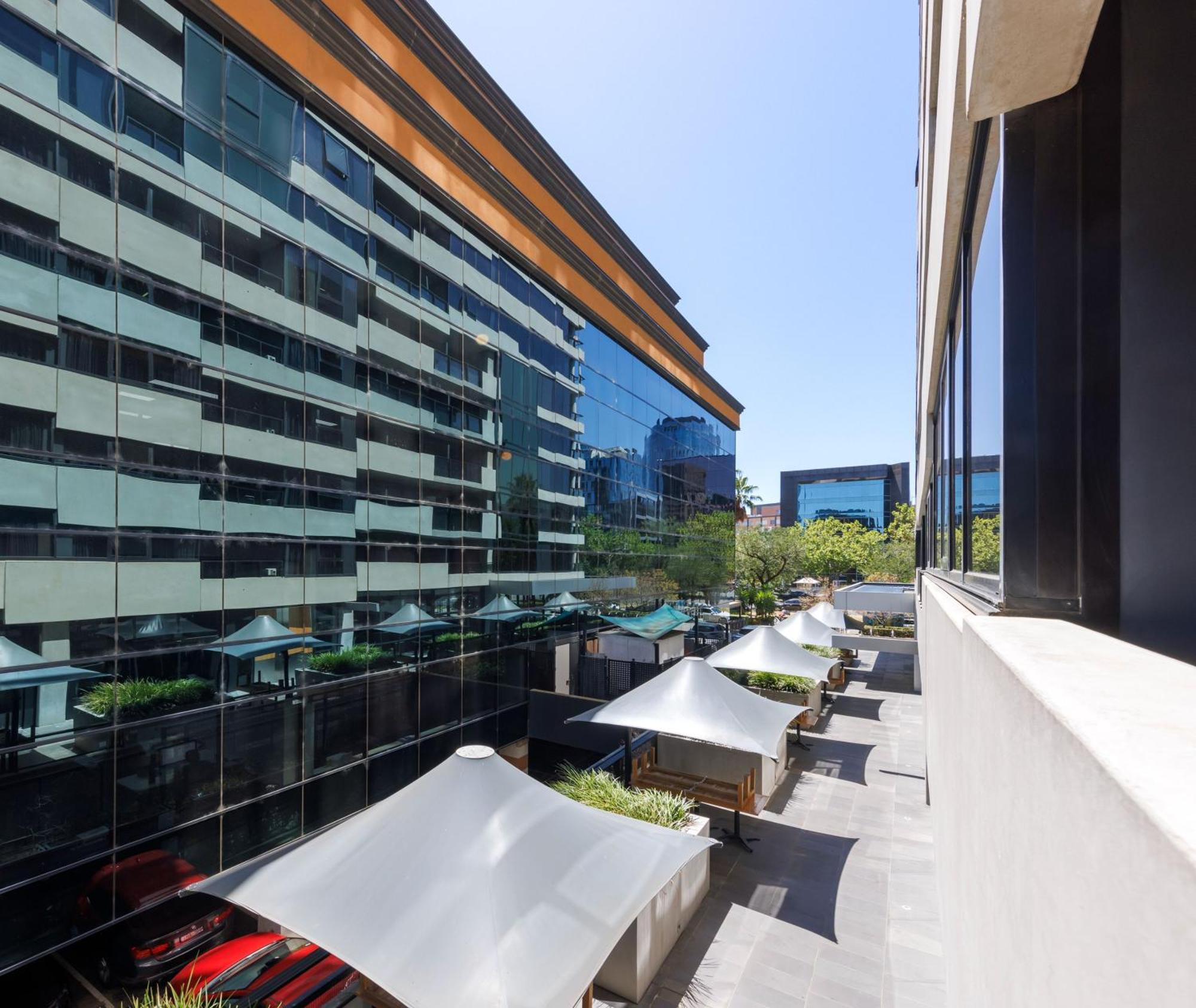 Oaks Melbourne St Kilda Road Hotel מראה חיצוני תמונה